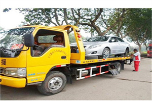 芷江西路附近24小时汽车拖车服务热线