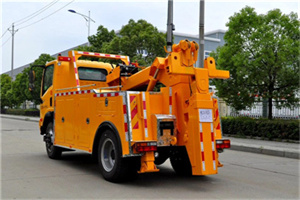 芷江西路高速路拖车费