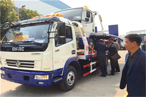 芷江西路汽车道路救援拖车价格